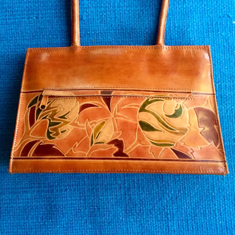 Embossed Print Leather Handbag - Picture 2 of 4